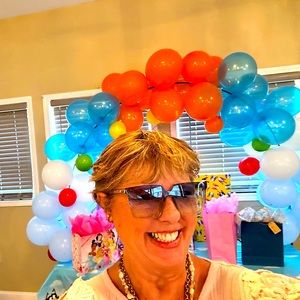 Meet your Posher, Bobbie